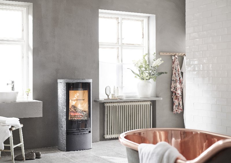 Contura 820T avec porte en verre