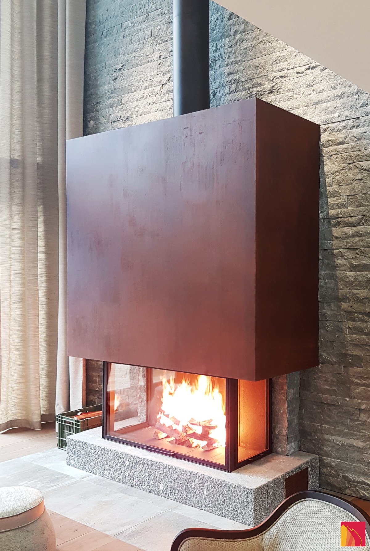 Cheminée Staffieri sur mesure - Carron-Lugon