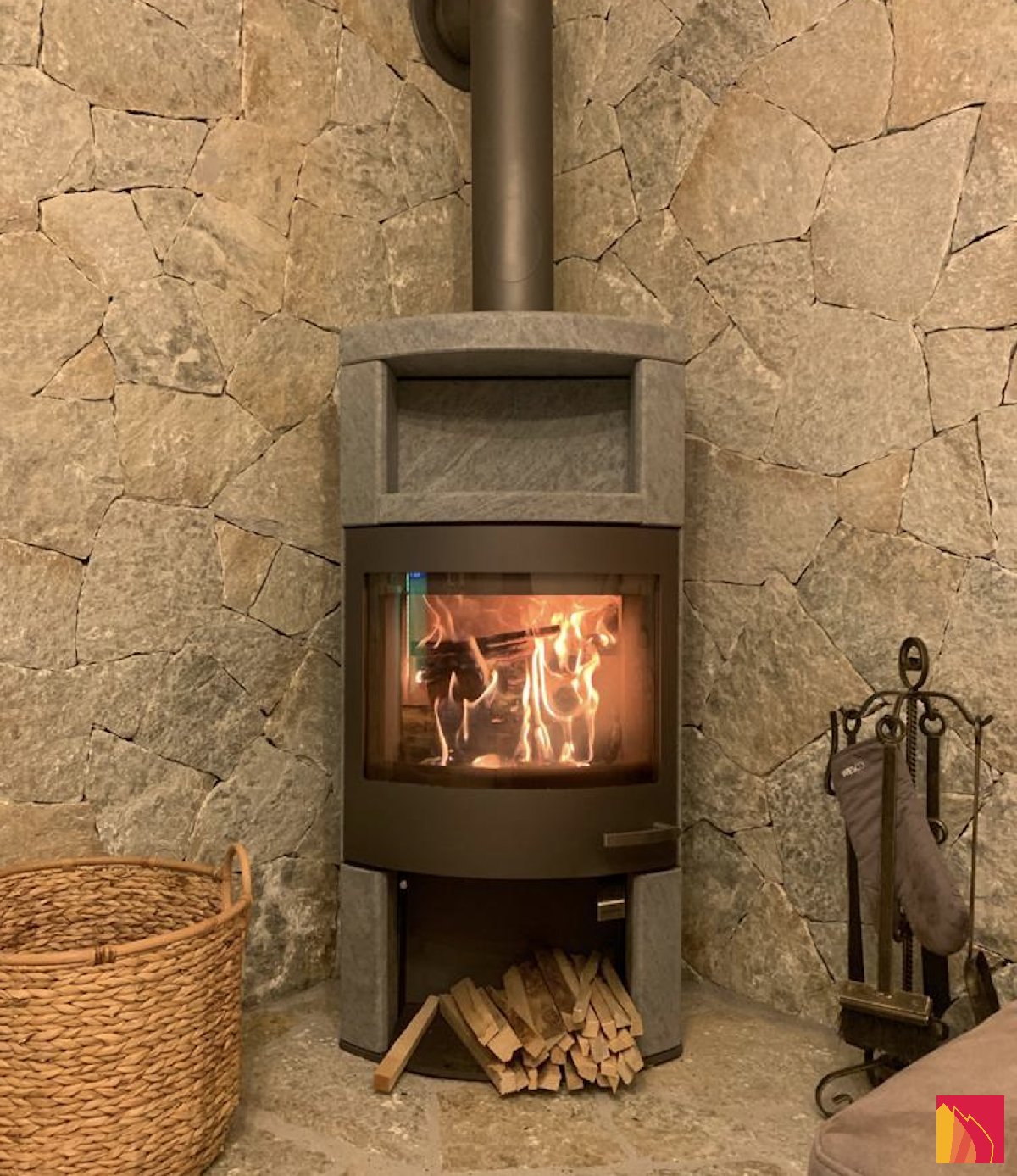 Poêle à bois Skantherm Ator+ - Carron-Lugon