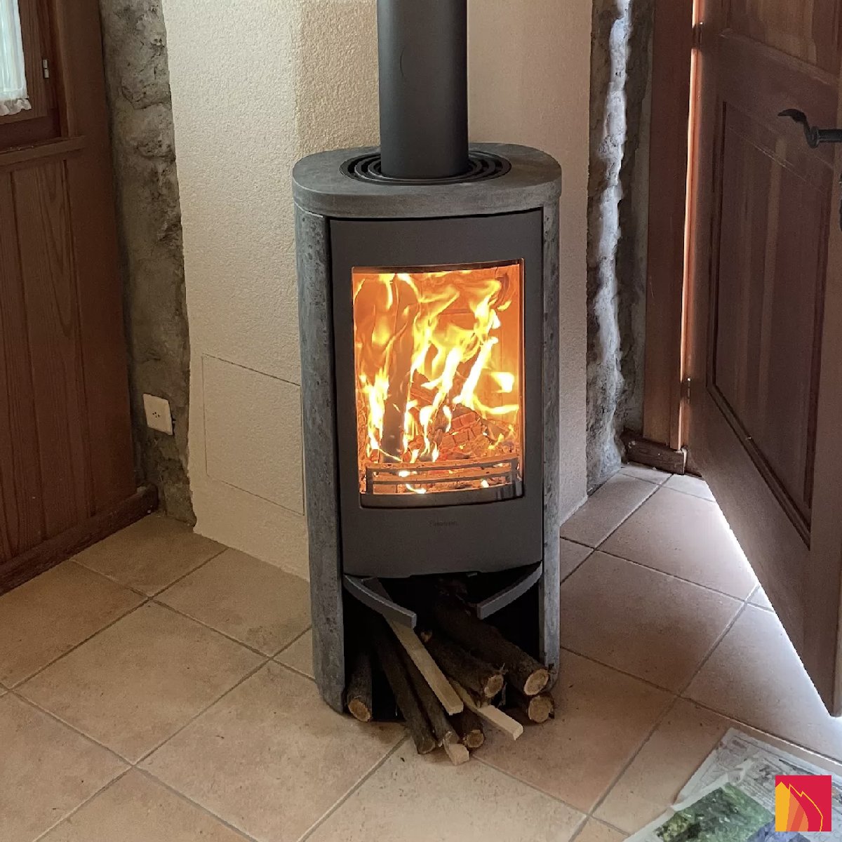 Contura 820T - Carron-Lugon