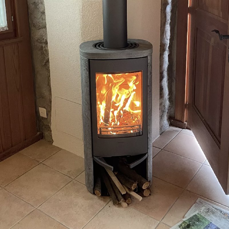 Contura 820T - Carron-Lugon